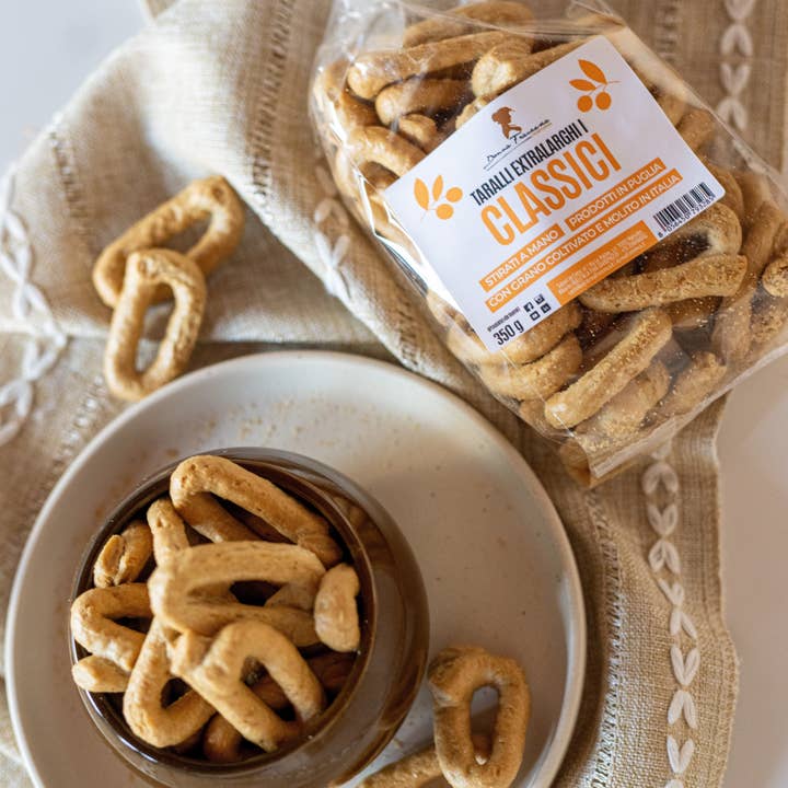 Donna Francesca - Wholesale Puffed Snack - Taralli Extralarghi Classici - Premium Quality 350g