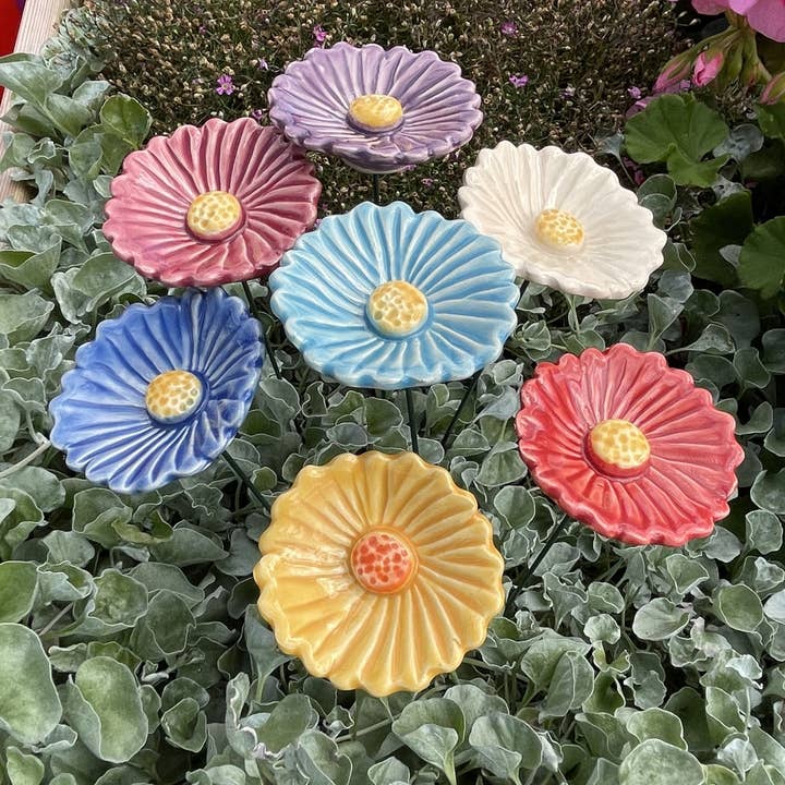 Ceramic Windflower,Plant stake,Windflower on stem
for wholesale by Pannonhem AB.