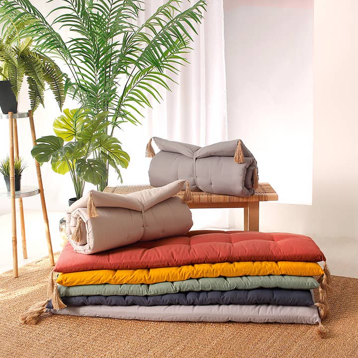 DECOSTARS - CmaDECO - Wholesale Floor Pillow - Quilted Futon, 60 x 120cm, Jute Pompoms, PANAMA