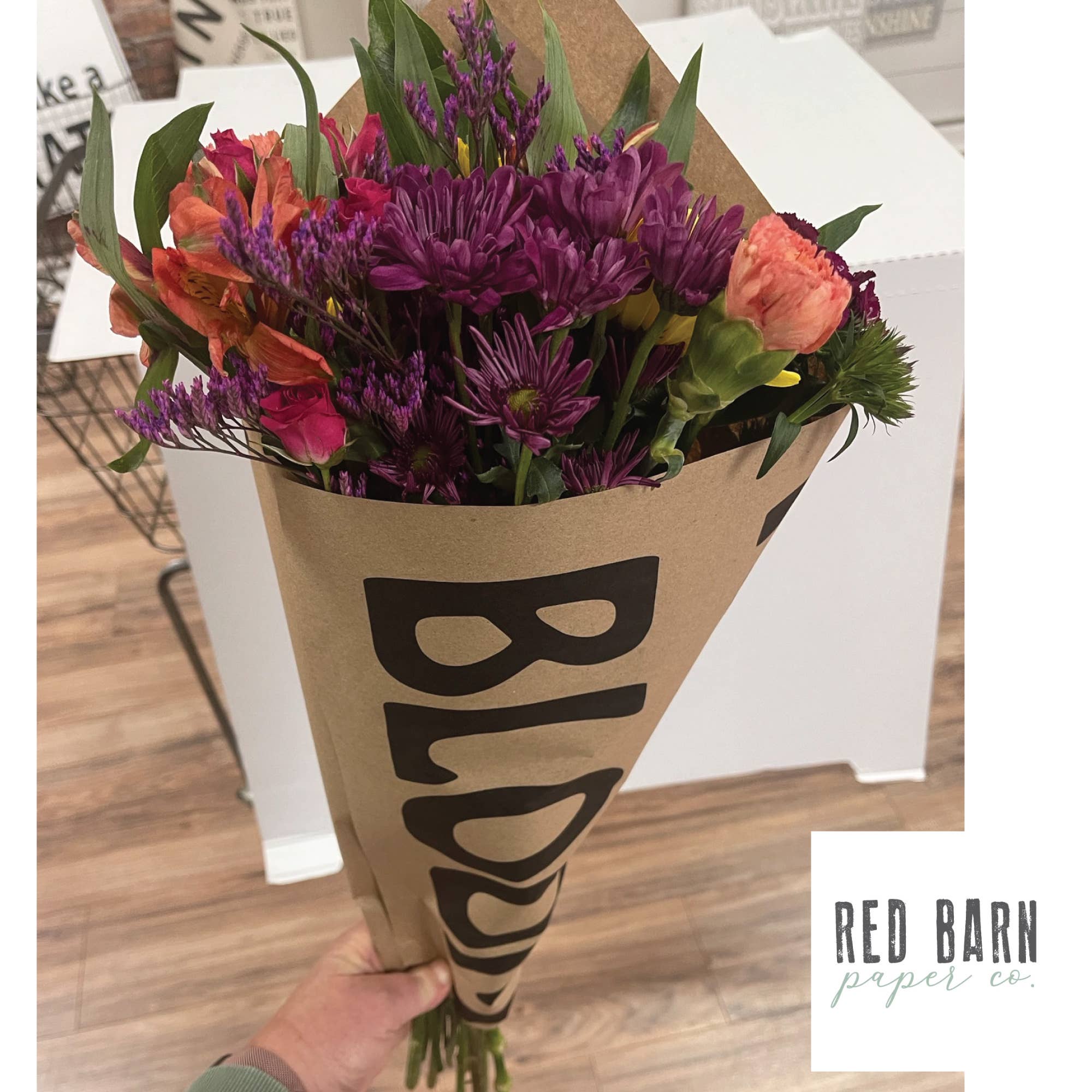 Red Barn Canvas - Wholesale Party Favor - Love Is In Bloom |  25 Flower Wraps2