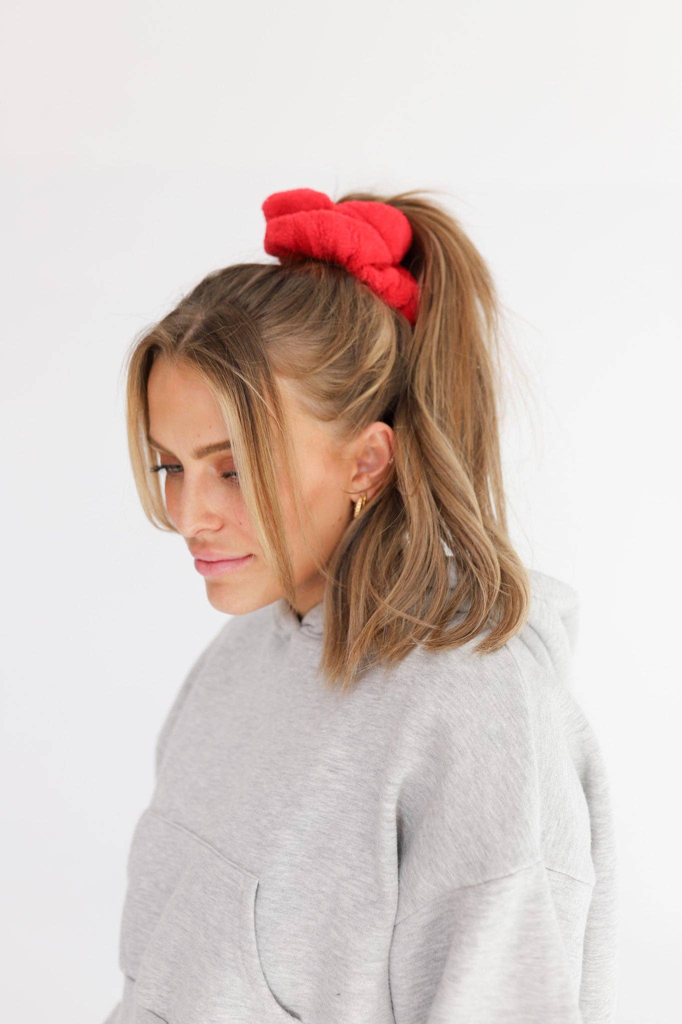 KAXI - Wholesale Scrunchie - Women's - OVERSIZED TOWEL SCRUNCHIES ( 18 COLORS )29