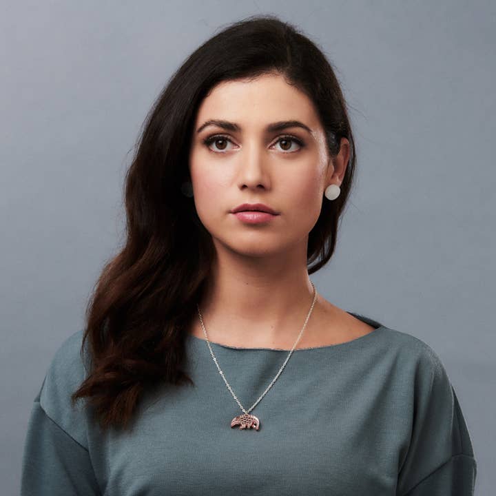 Or rose Collier à breloques en forme de pangolin - Or rose en vente sur Faire2