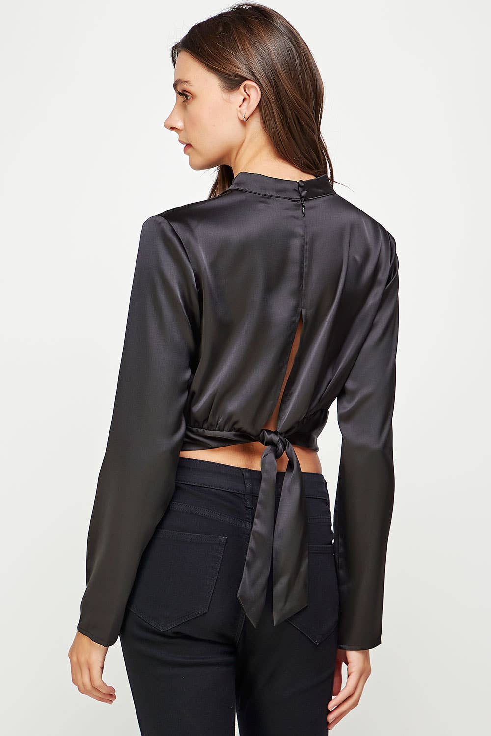 Strut & Bolt – wholesale Blouse – Women’s – Back Bow Tie Satin Blouse13