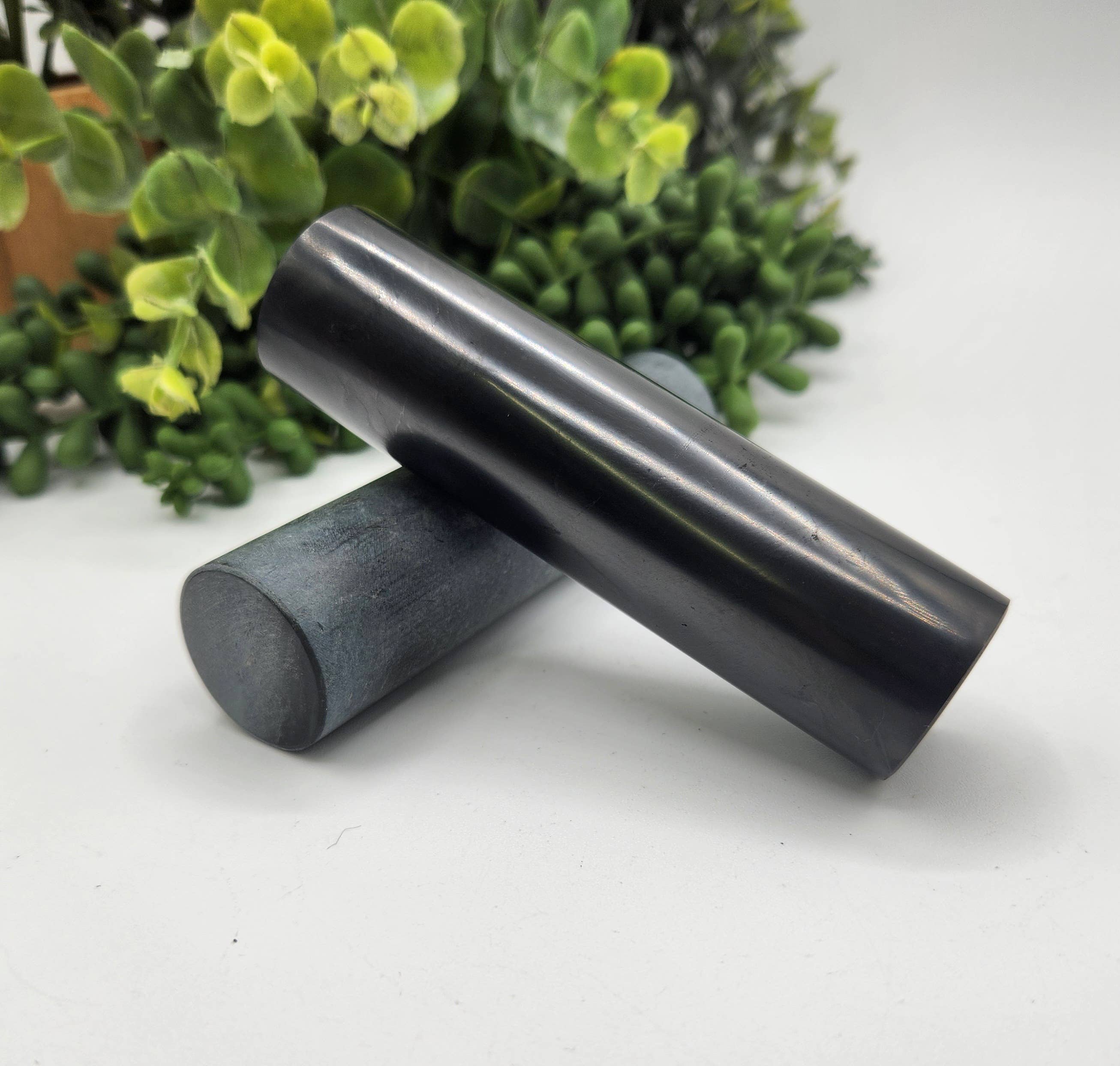 Meraki Gemstones - Wholesale Spiritual Stone/Crystal - Shungite & Steatite Harmonizer Rods-EMF Protection (10x3cm)1