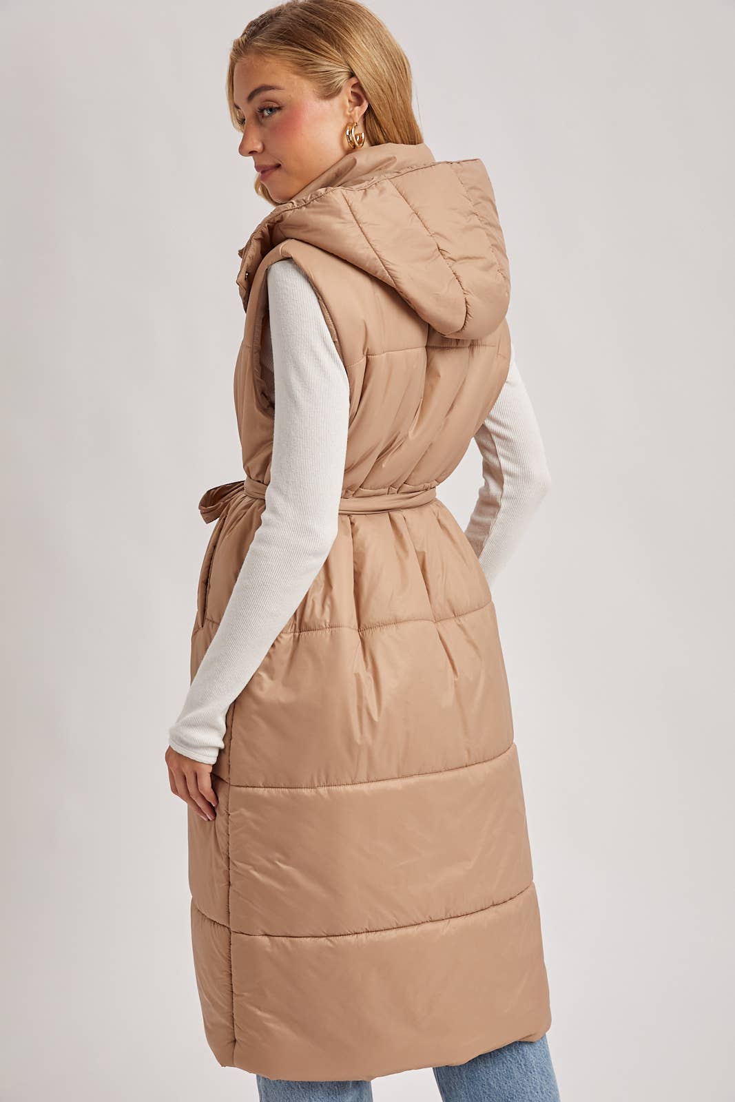 Bluivy – wholesale Väst - Dam – LÅNG LINJE BÄLTE PUFFER HUVA VÄST22