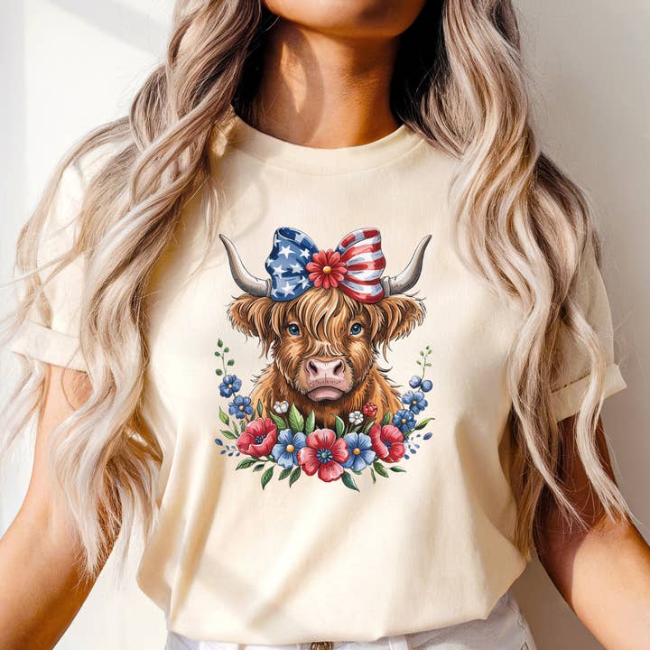 T-shirt graphique patriotique vache 4 juillet pour la vente par Happy Mail Wholesale