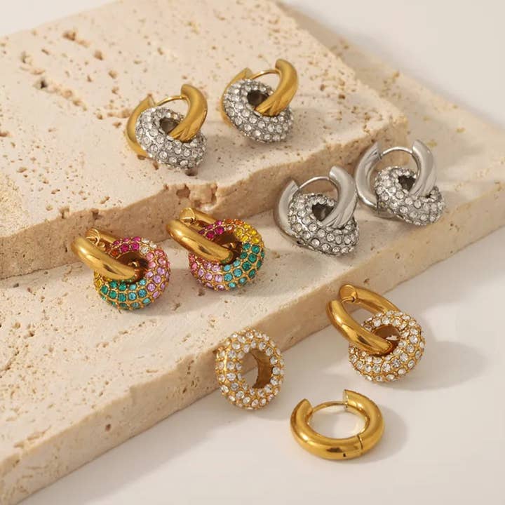 Sparkle & Shine Huggies für den Großhandel von Alchemy Jewelry Spray