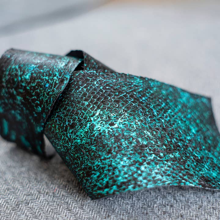 Fish Leather Studio – Großhandel Bastelzubehör – Nordatlantischer Lachsleder| Fischleder | Lederhandwerk4