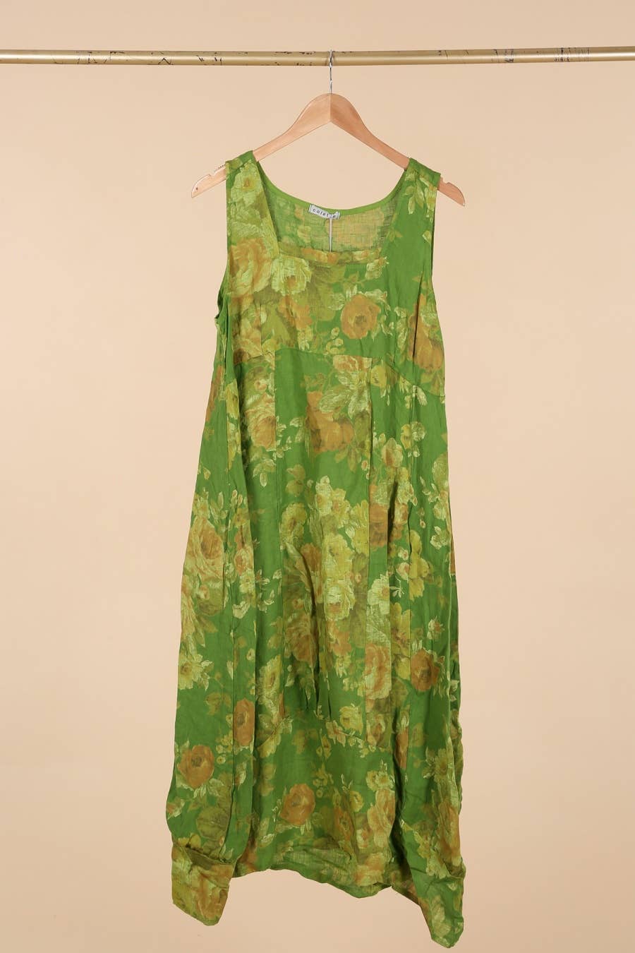 la maison des fibres naturelles - Wholesale Dress - Women's - sleeveless floral dress in 100% linen 62234