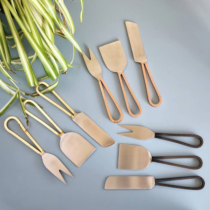Gibb & Daan - Wholesale Cheese Spreader - Loop Cheese Knife Set - Gold, Black & Rose Gold Handles