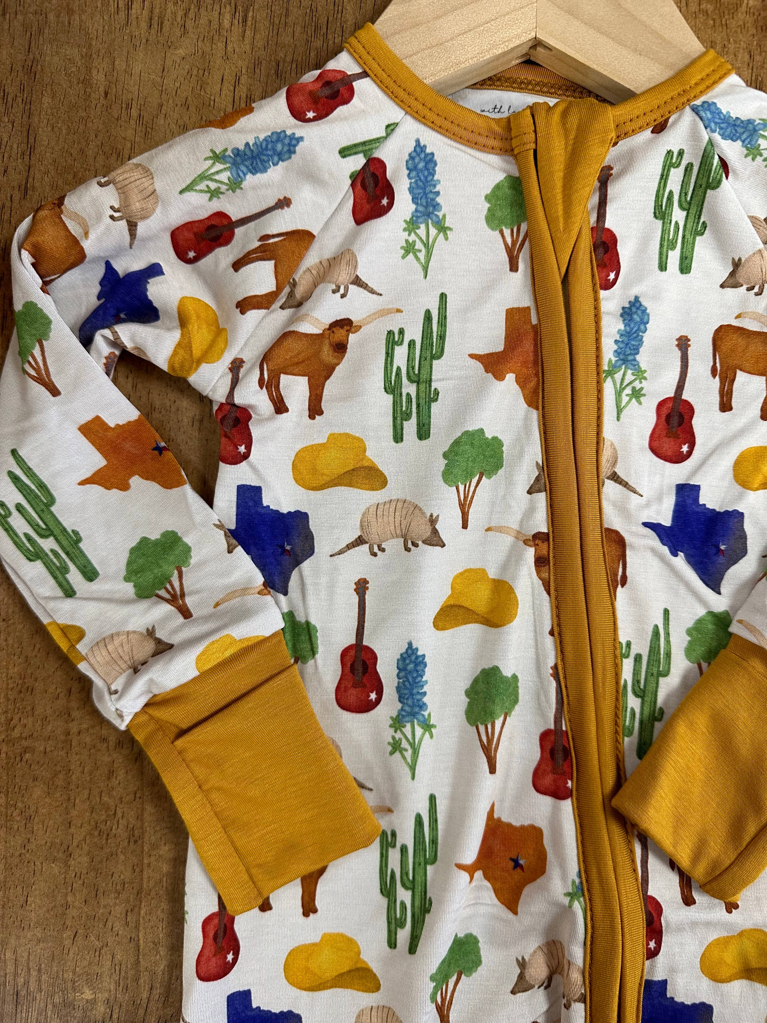 With Love, From Collection – wholesale Sleepsuit – Baby – TEXAS State Bamboo Pajamas2