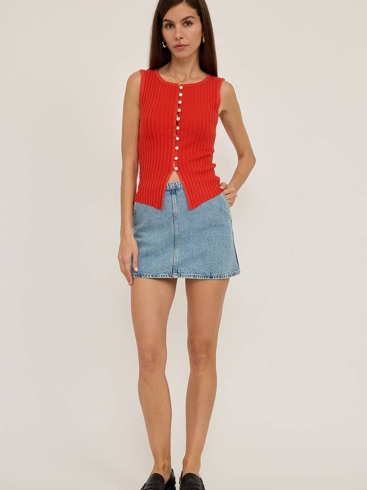 RAISONNEL - Wholesale Knit Top - Women's - Slim Knit Sleeveless Button Top - RTK101610