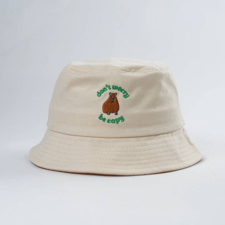 Chapéu Bucket Bordado 'Don't Worry, Be Capy' de Combinação Familiar por atacado de Jungle Jams