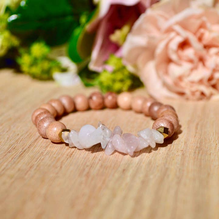 Rosenkvarts Chips og SRosewood Beaded Stretch armbånd for engroshandel hos Moonstone Made