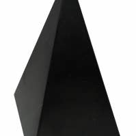 Polerad hög shungitpyramid, 10 cm för wholesale av Elite Gems