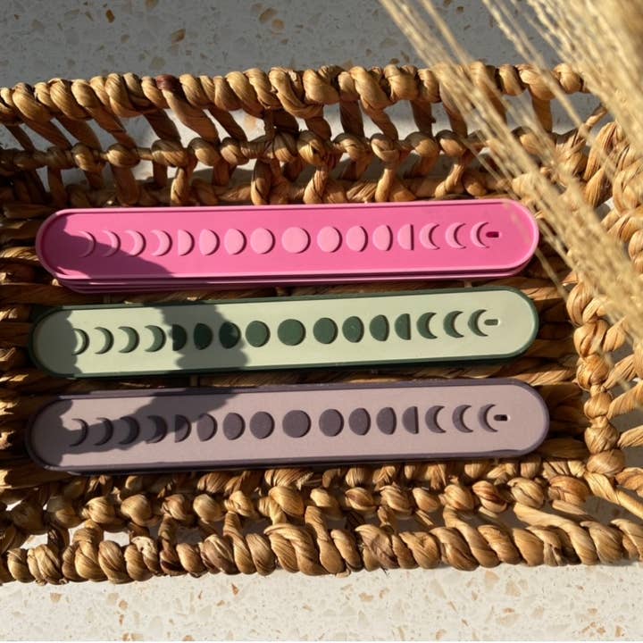 AlphaGrayArt - Wholesale Incense Holder - Jesmonite Moon Phase Incense Holder4