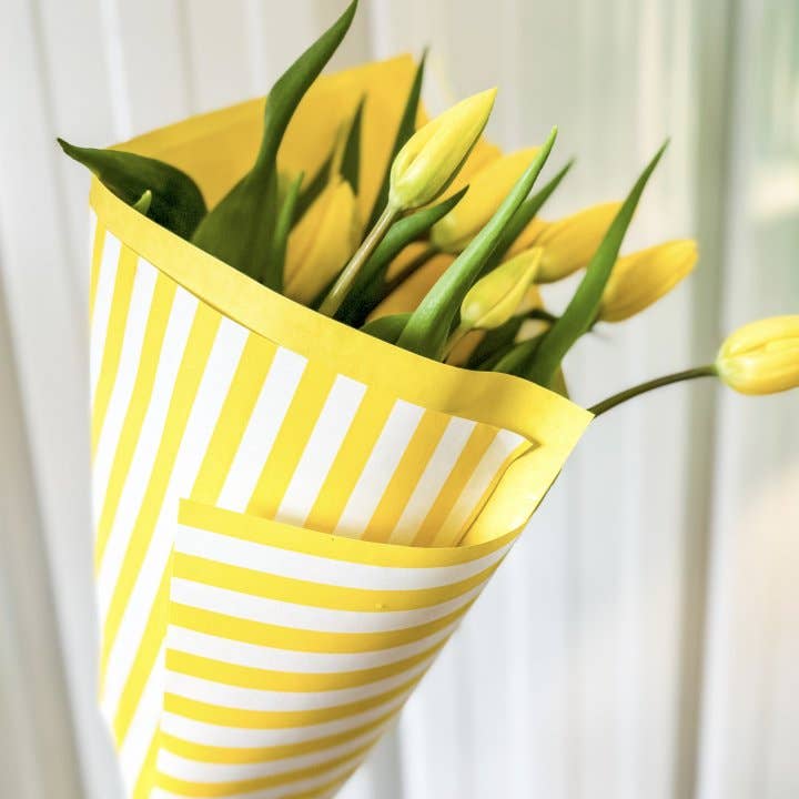 CHIC&PAPER - Wholesale Wrapping Paper Roll - Ecowaterproof 70cm x 50m MINISTRIPES Lemon0