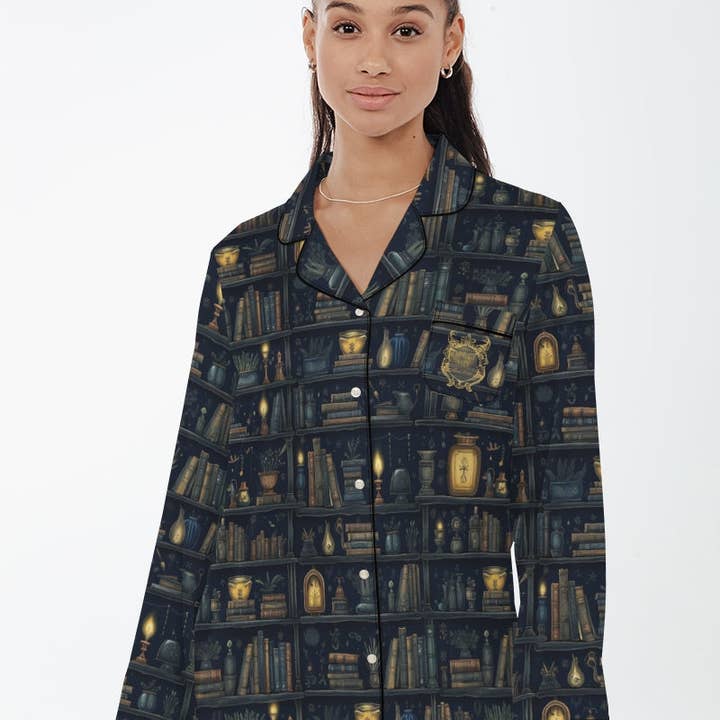 Moralisch Grauer Buchclub Satin-Pyjama-Oberteil Damen Satin Langarm-Pyjama-Oberteil für den Großhandel von Gilded Girl Accessories