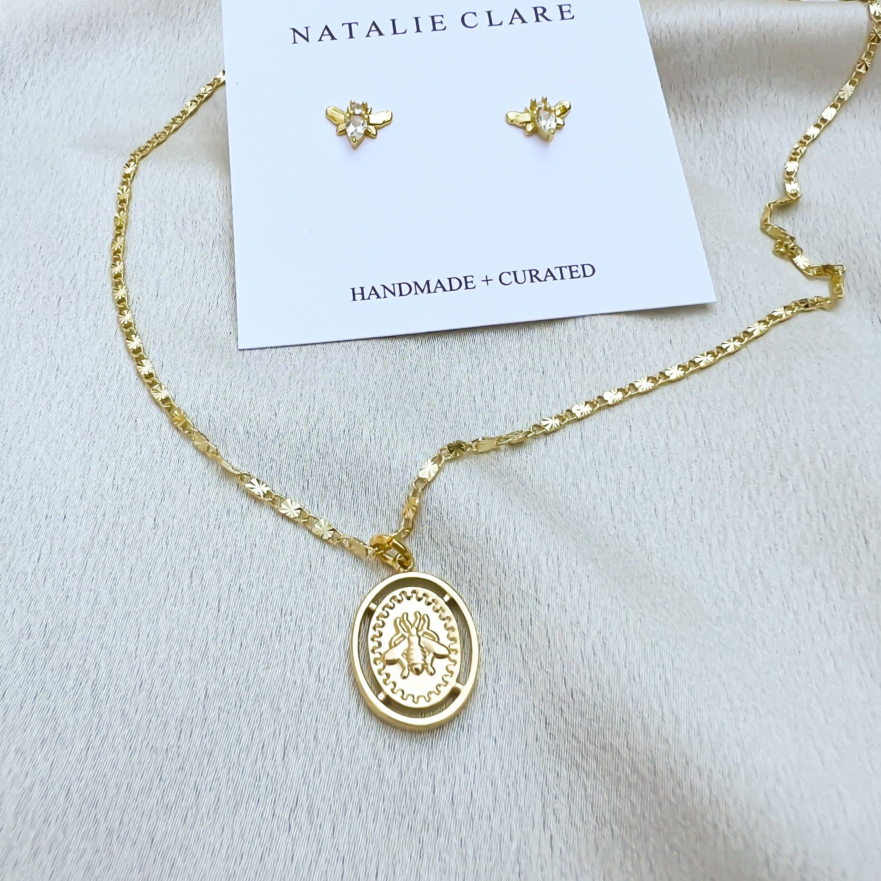 Natalie Clare Collections - Wholesale Pendant/Charm Necklace - Golden Bee Signet Necklace3