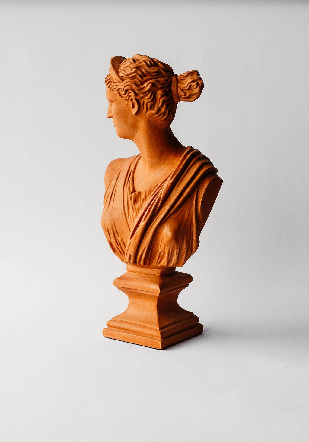 House Parts, Inc. - Wholesale Sculpture - Bust of Diana7