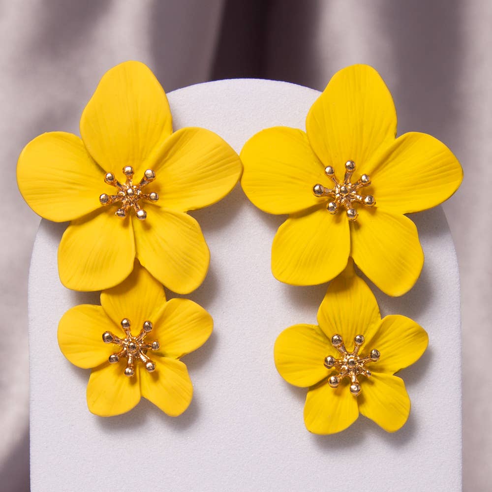 SP Sophia Collection - Wholesale Dangle Earrings - Hawaiian Acrylic Alloy Flower Post Dangle Earrings5