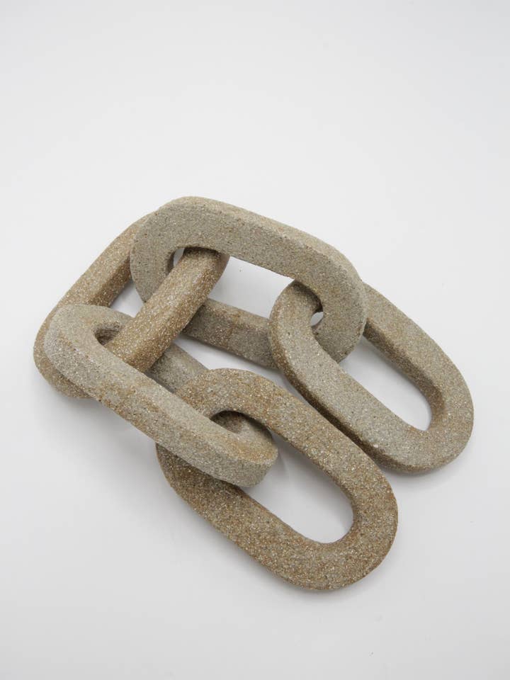 Small Corto Geo-Chain for wholesale by Fanny Penny