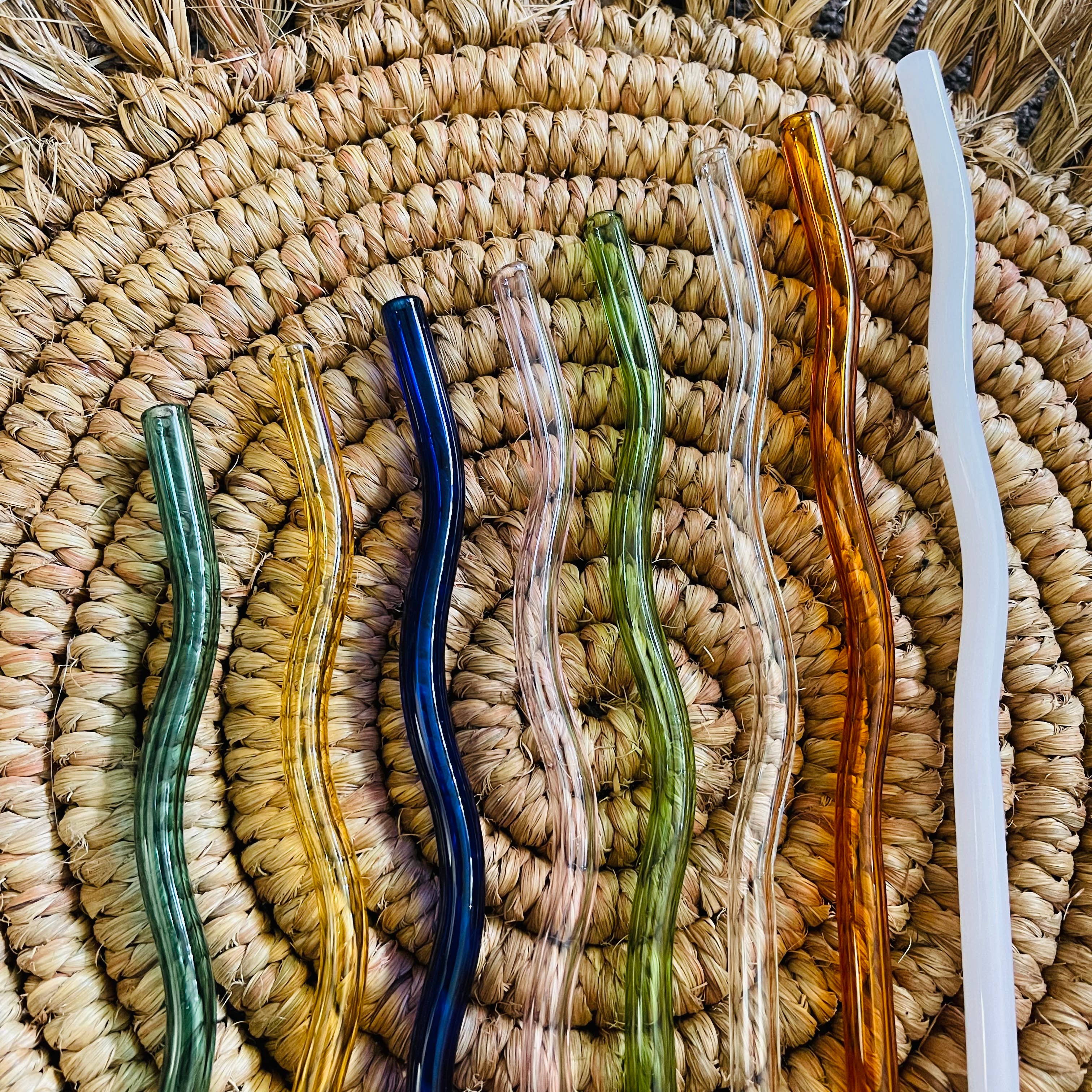 KuriArt Designs – wholesale Drinking straw – Wavy Reusable Glass Straws2