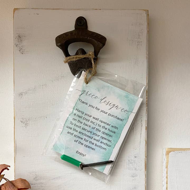 hængende træflaskeåbner for engroshandel hos Greco Design