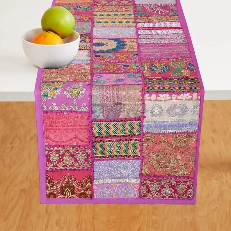 GYPSY STUDIO – Engroshandel Bordløber – Indisk vintage bomuld patchwork bordløber vægophæng2