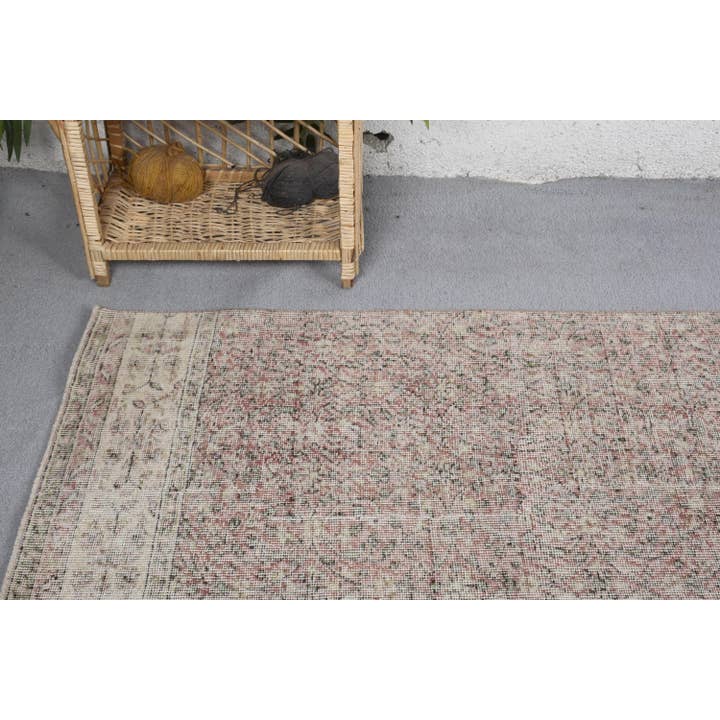 The Loom Wholesale - Wholesale Stair Runner - Vintage Rectangular Wool Rug with Intricate Design6