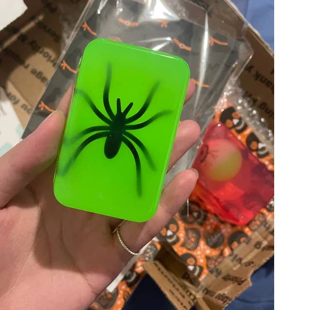 Beauty By PharmD - Wholesale Bar Soap - Fun Spider Soap