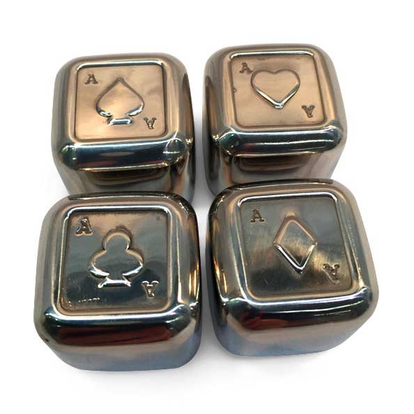 Men's Republic - Wholesale Drink chilling cubes - Men's Republic Playing Card Suits Ice Cubes - 4 Pieces Stain2