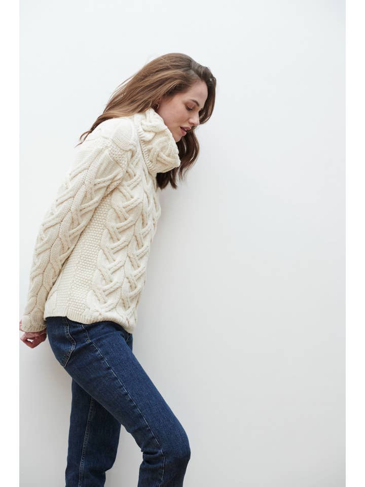 Aran Woollen Mills - Wholesale Knit Sweater - Women's - Kinsale Ladies Cable Aran Sweater - Cream4