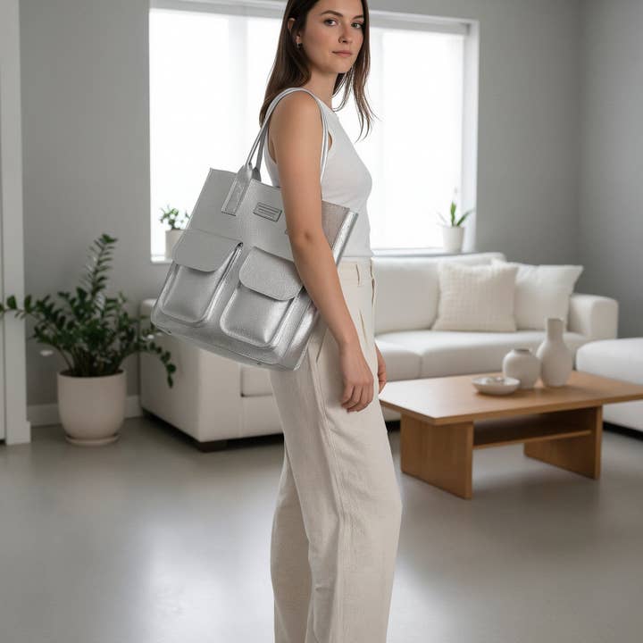 Bolso tote extragrande de piel auténtica, fabricado en Italia, art. 112680LA para venta al por mayor de Suie Valentini srl