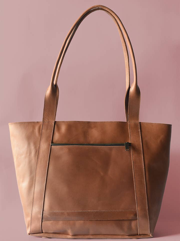 MARQUAGE PERSONNALISÉ | Sac de voyage en cuir | Cognac Br pour la vente par Purse & Clutch