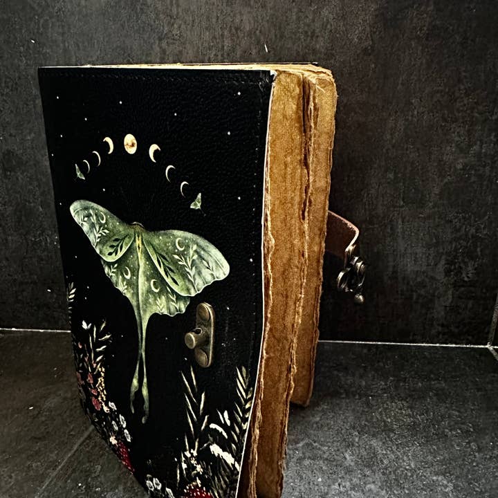 SunlitSage – wholesale Journal och dagbok – Luna Moth Journal | Läderjournal | Tom Vintage Anteckningsbok1