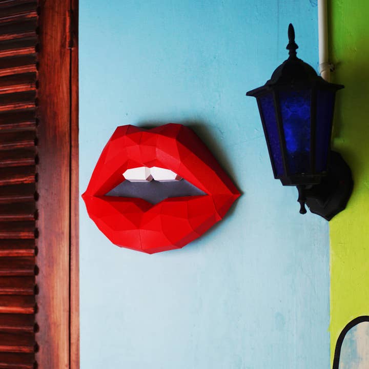 PAPERCRAFT WORLD - Wholesale Wall Accent - Red Lips PaperCraft Origami Wall Art