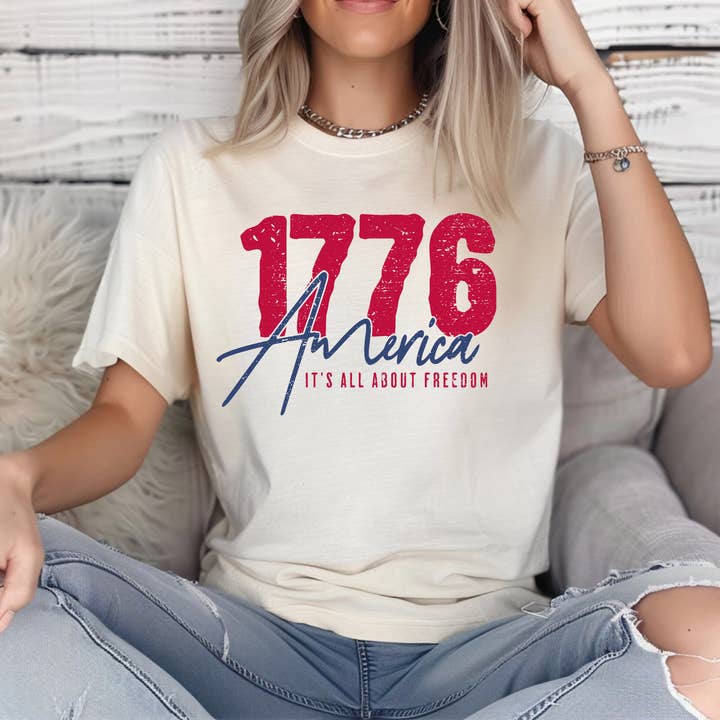RETRO - USA- AMERICA-1776 - GRAPHIC - TSHIRT for wholesale by MdB Designs