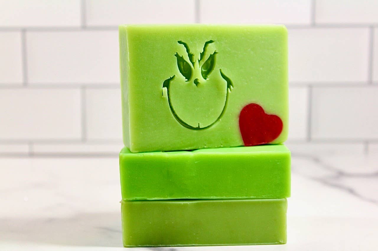 The Essential Oils Soapery - Vente Pains de savon - Savon des fêtes limité - Grinchmas1
