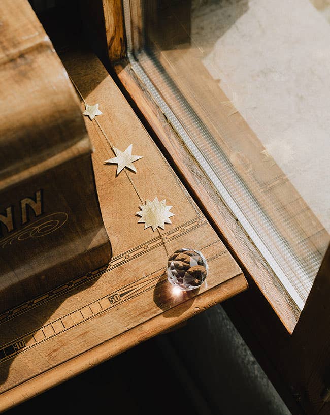 Srta.Bolitas - Wholesale Mobile - Fleeting Lightcatcher4