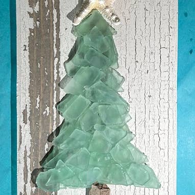 A SEAGLASS CREATION/SALTY SIGNS DESIGNS - Wholesale Artificial Christmas Tree - Shabby Plank Seaglass Christmas Tree - 14 in4
