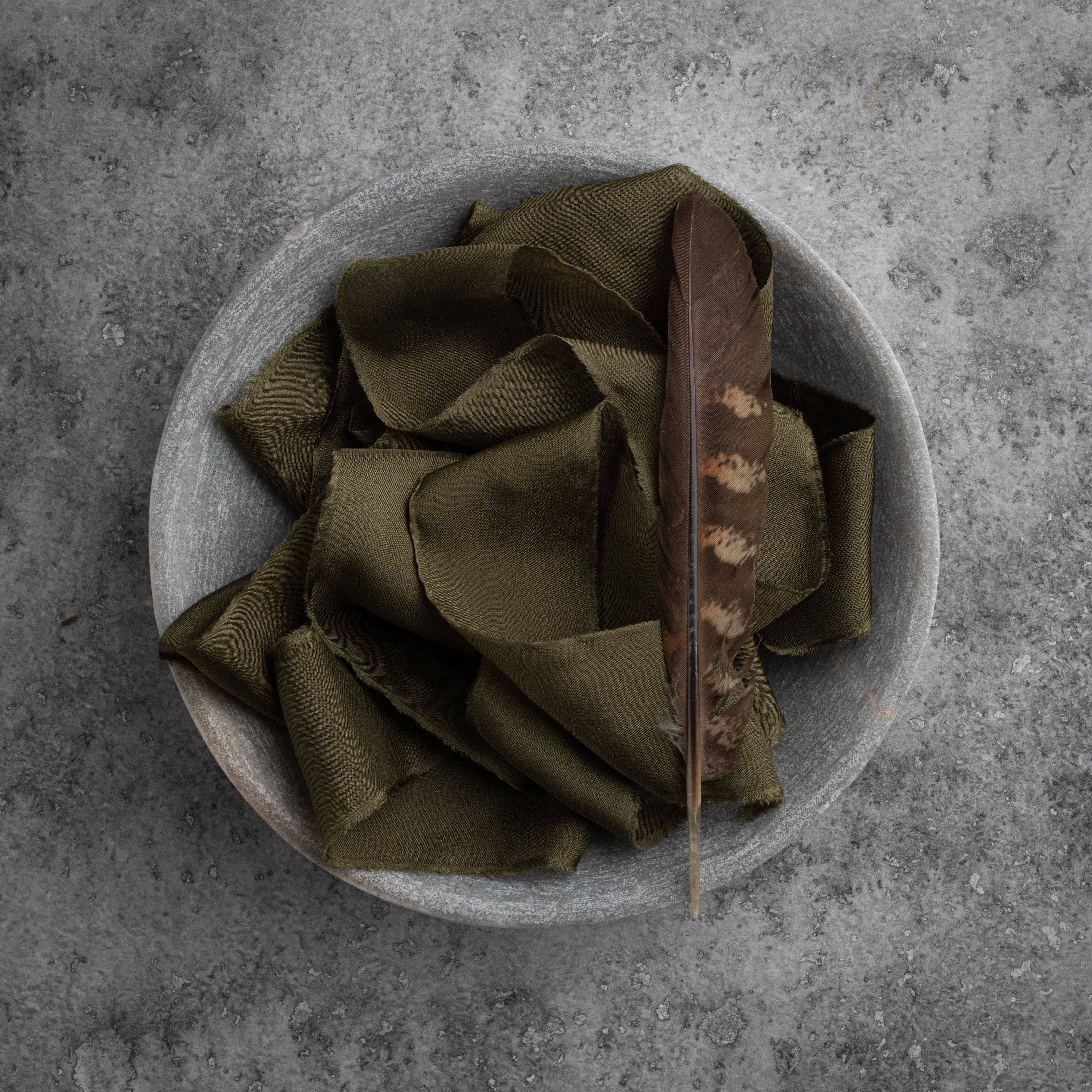 Big Daisy - Wholesale Ribbon – Gift wrapping - Silk Habotai Ribbon #101 OLIVE1