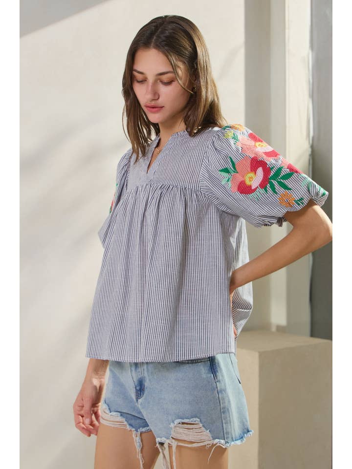 Oddi - Wholesale Blouse - Women's - Plus Yarn Dye Striped Fabric Blouse