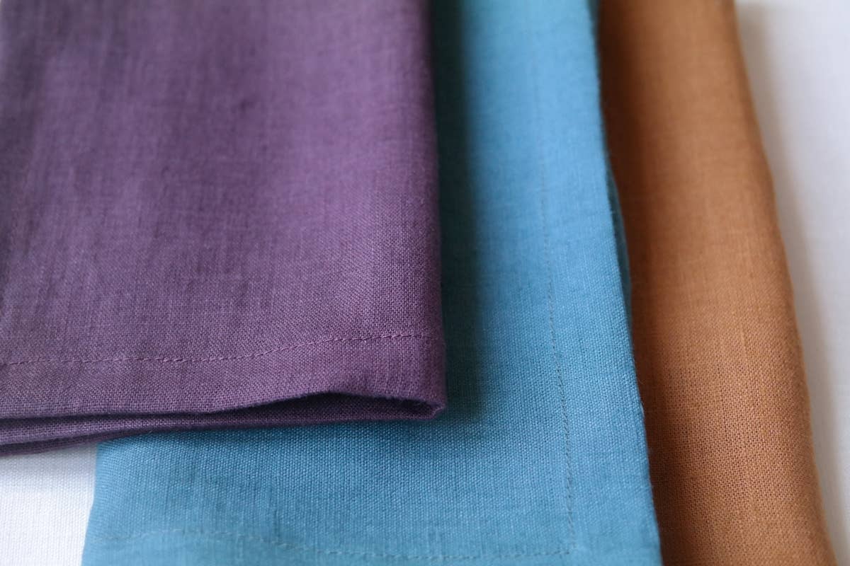 Liem Home - Wholesale Dinner & Cloth Napkin - Linen Napkins with Mitered Corners in Various Colors1