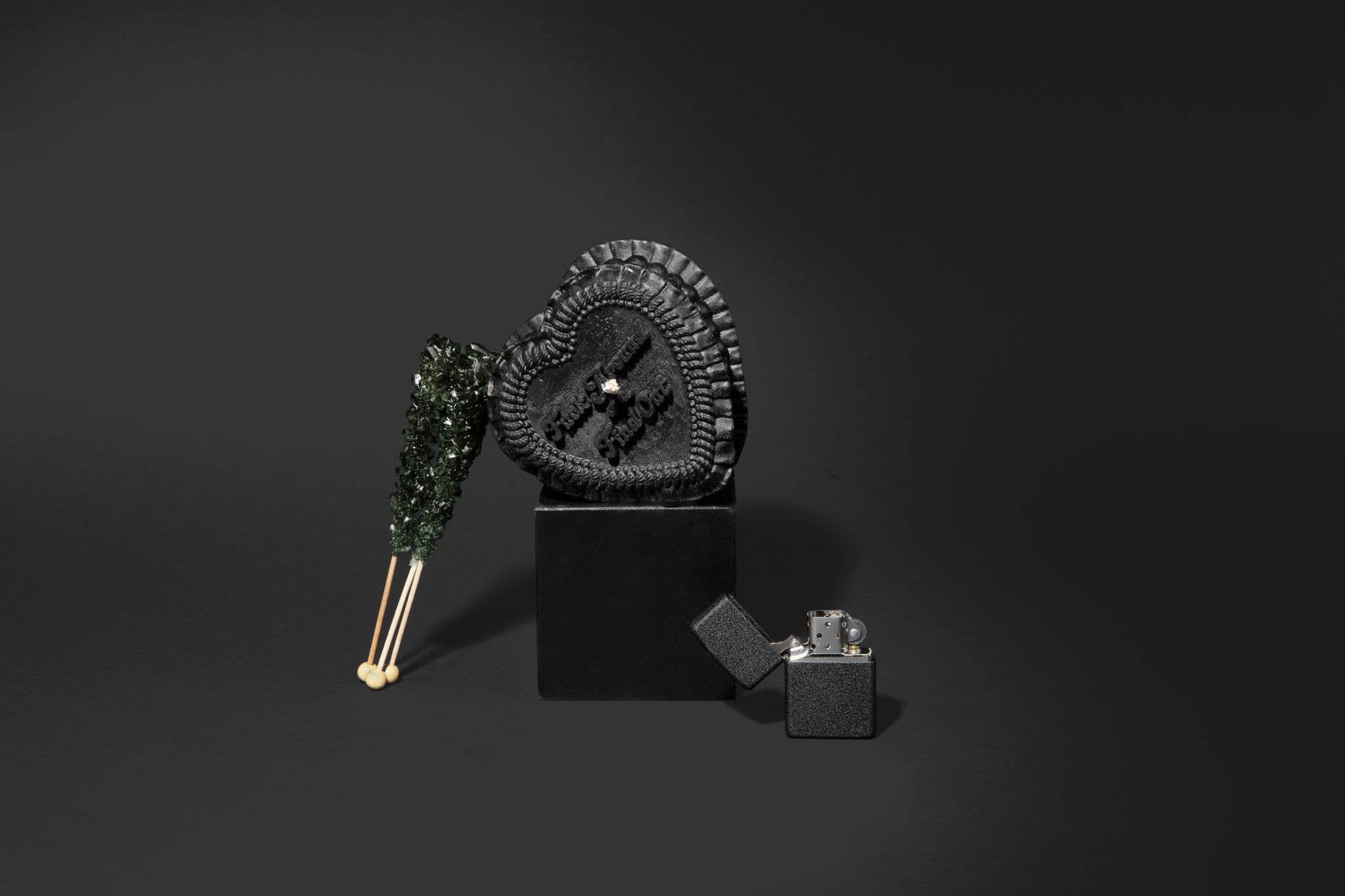 FUN CLUB – Engroshandel Gavelys – Fuck Around and Find Out Hjerte Lys (sjovt kagelys)2