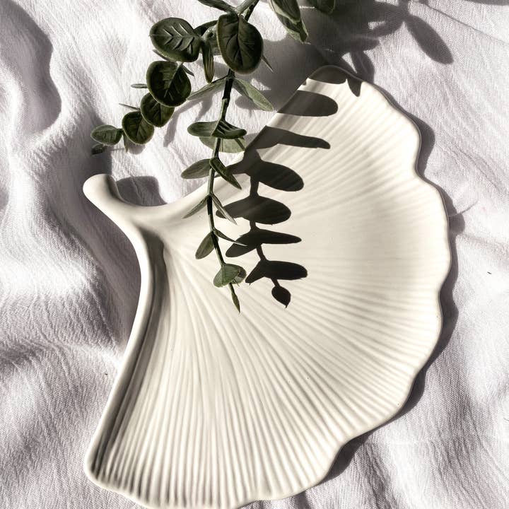 Niki Candle - Wholesale Decorative Tabletop Object - Ginko tray3