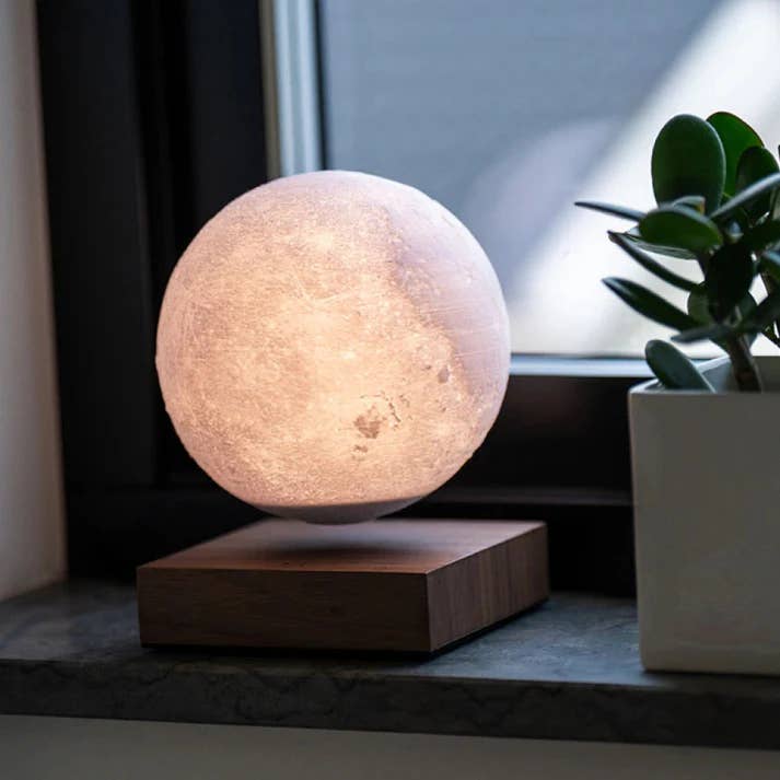 Kiyo Home - Wholesale Accent/Desk Lamp - Levitating Moon Lamp | Floating Moon Lamp | 3-Step LED5