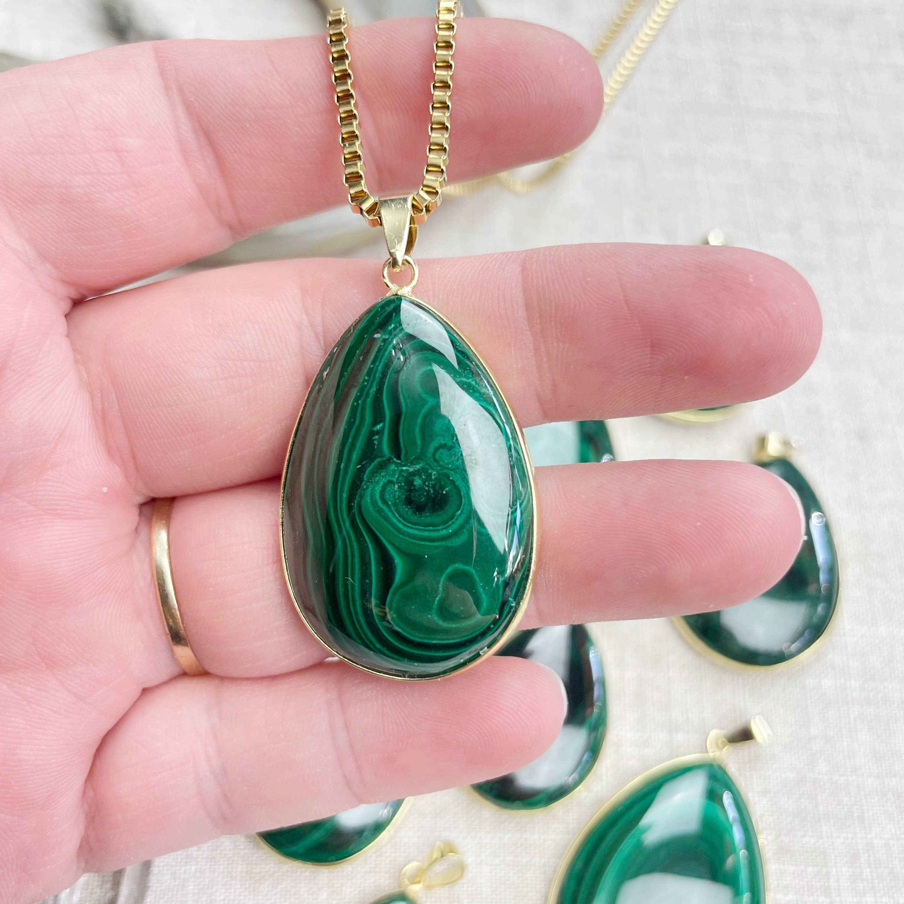 Ewelina Pas Jewelry - Wholesale Pendant/Charm Necklace - Gold Malachite Teardrop Pendant Necklace6