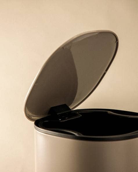 COSMIC BRAND - Wholesale Bathroom Trashcan - Cosmic Wastebasket Essentials Collection3