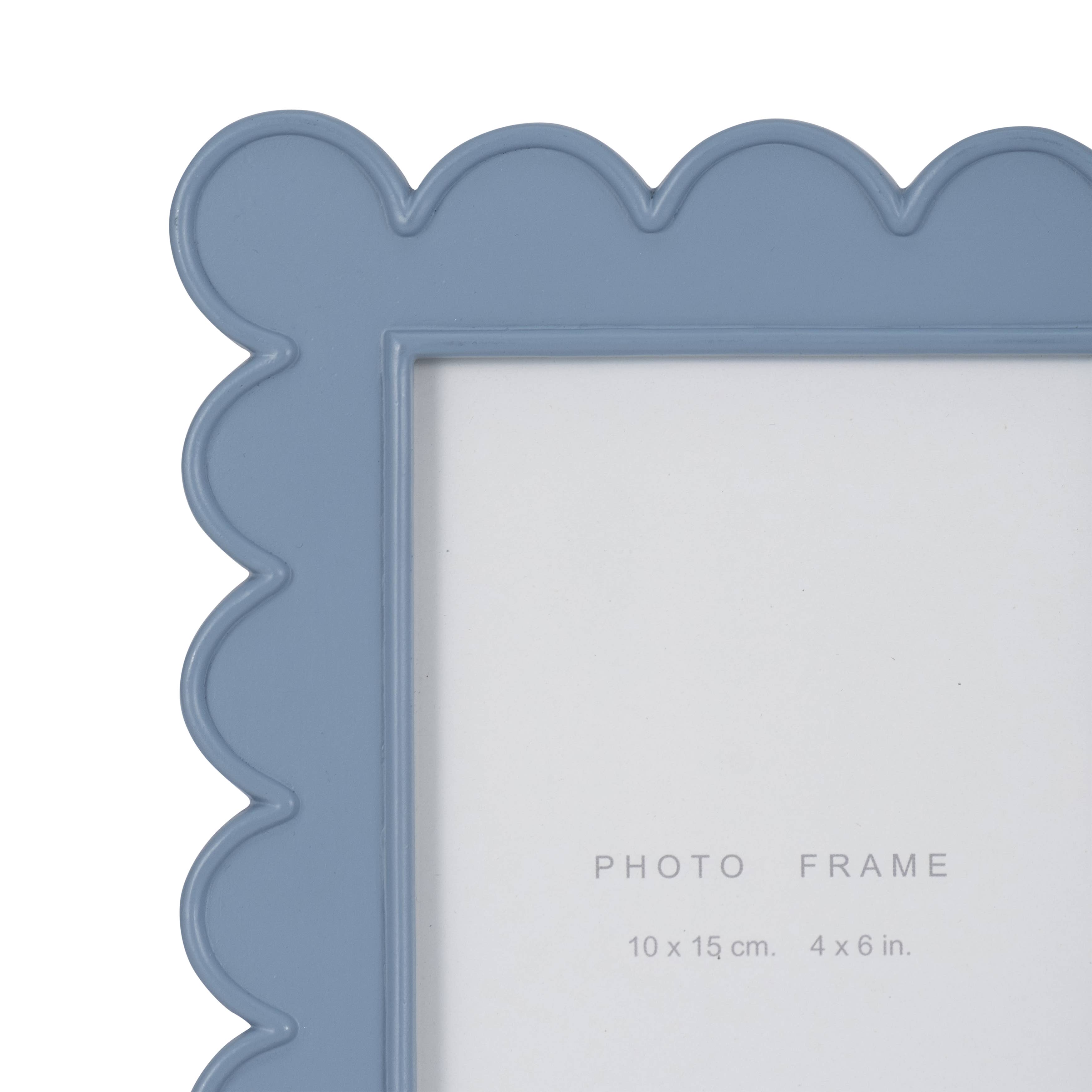 Sagebrook Home - Wholesale Picture Frame - Photo Frame - Blue Resin/Glass Scallop Edge, 4x6 in.8